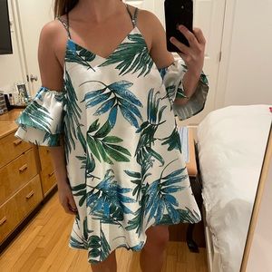 Tropical white palm tree dress size small